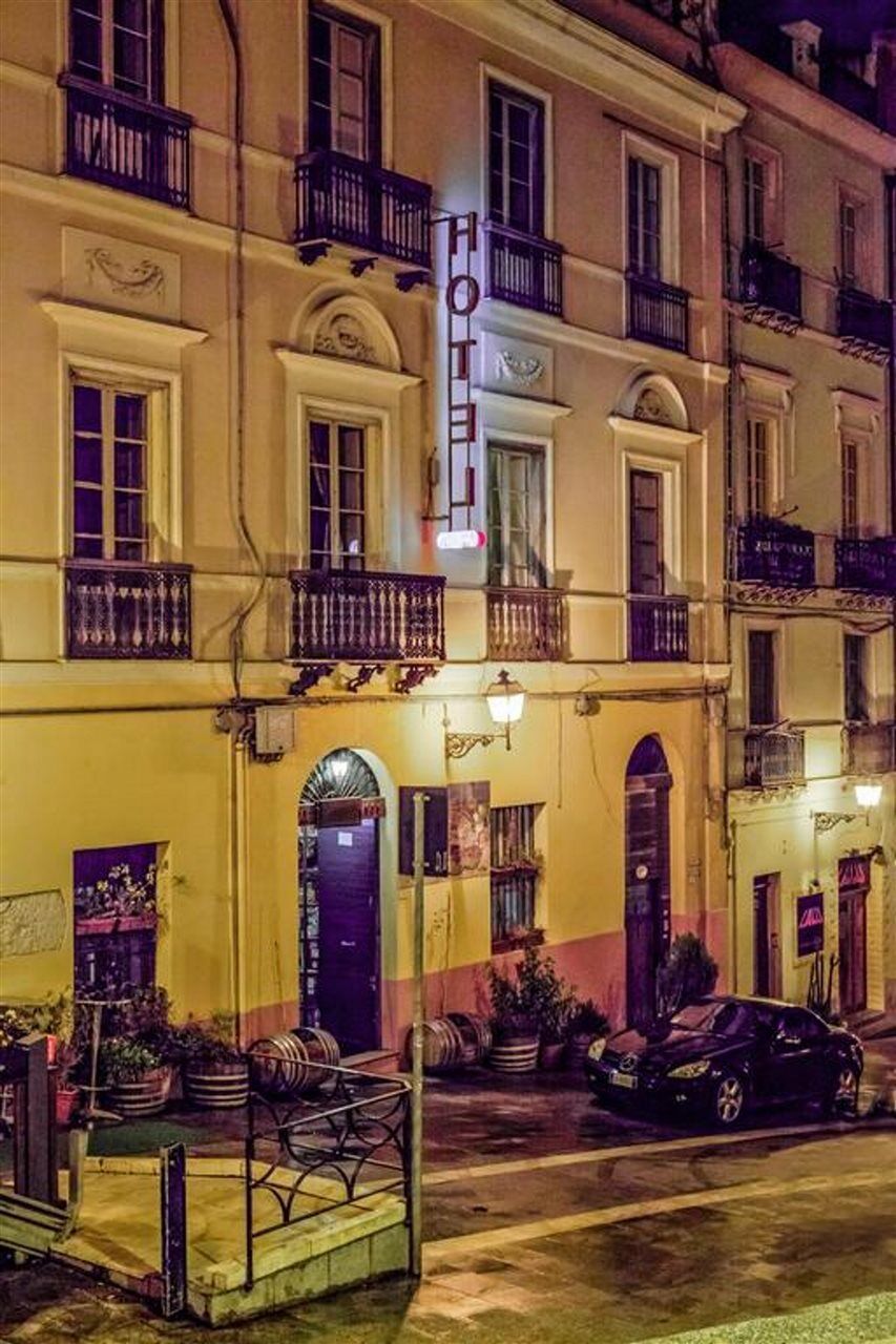 Albergo Aurora กาญารี ภายนอก รูปภาพ