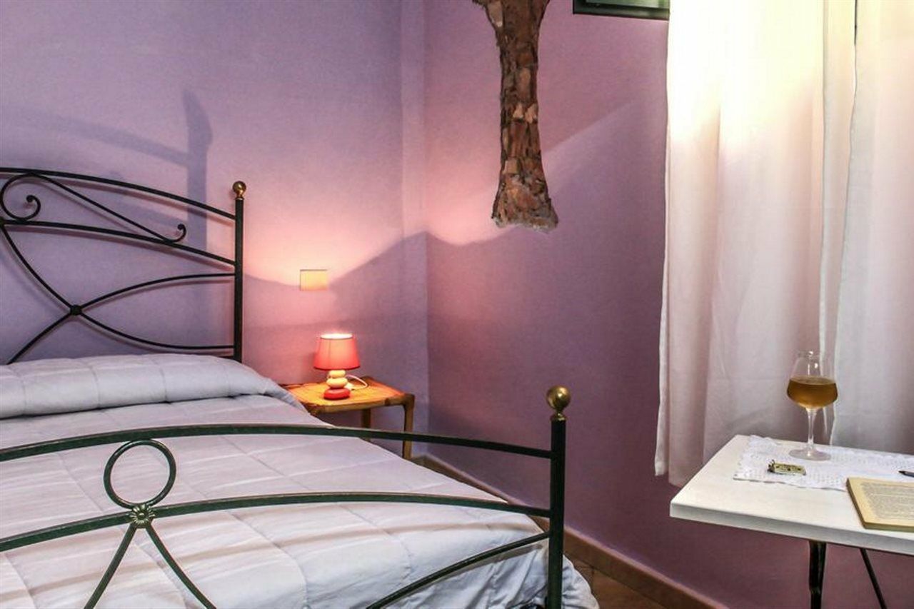 Albergo Aurora กาญารี ภายนอก รูปภาพ
